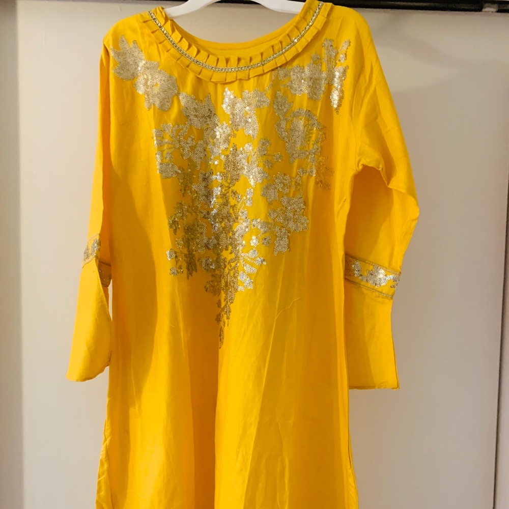 Pakistani/Indian kurta
